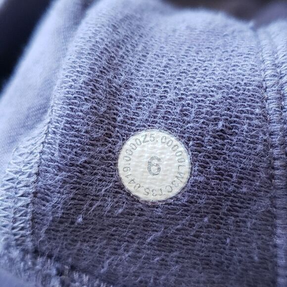 Lululemon Scuba Crew Wash Sweatshirt NWOT - Picture 6 of 6